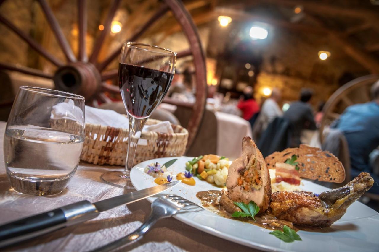Hotel Restaurant De La Poste Et La Grange Detente, Espace Bien-Etre Chateauneuf-de-Randon Ngoại thất bức ảnh